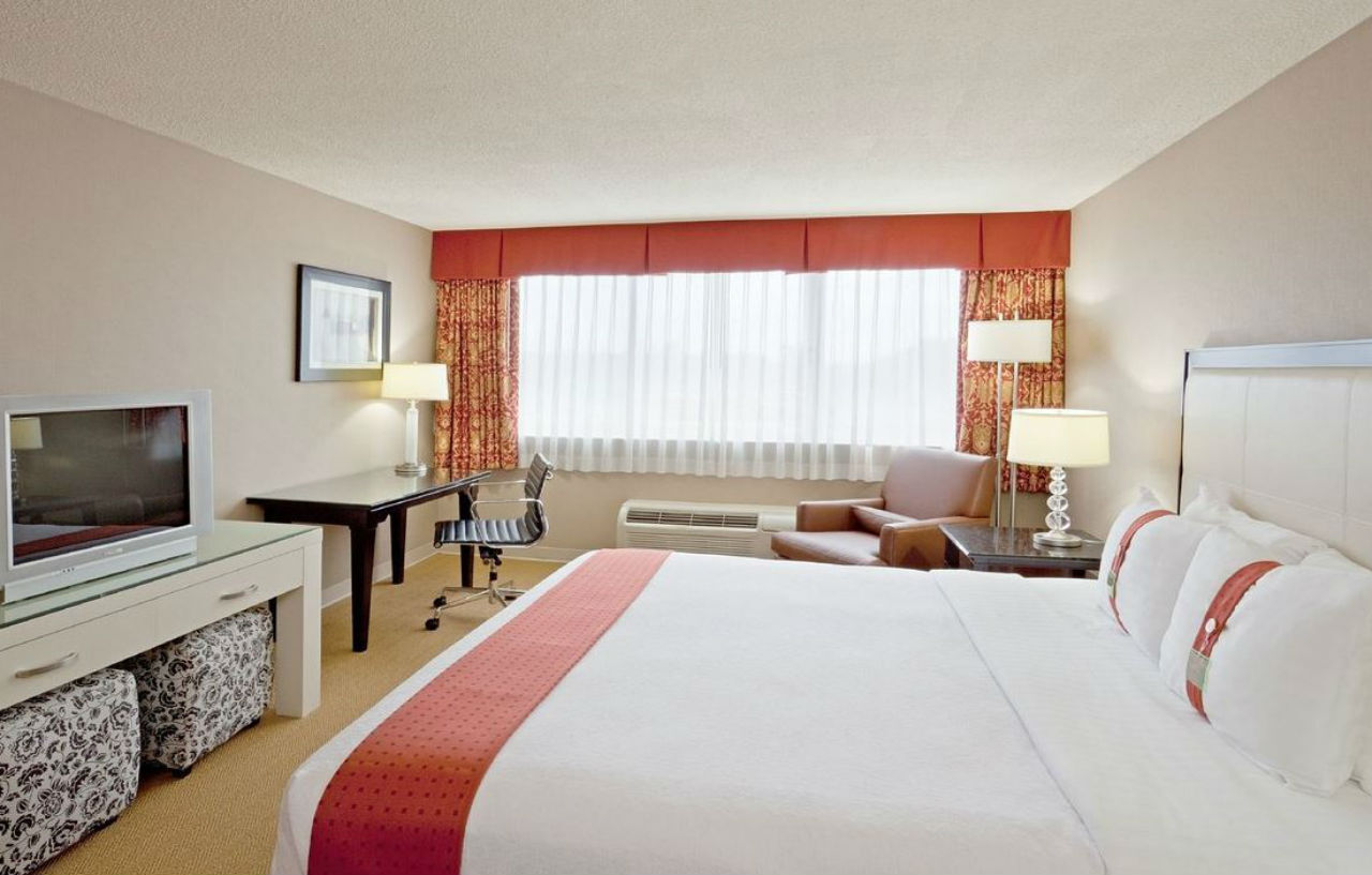 Holiday Inn & Suites Marlborough, An Ihg Hotel Eksteriør billede
